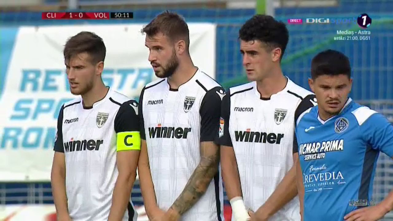 Probabil cea mai tare schema din ISTORIE la o lovitura libera! :)) Moment HALUCINANT la Clinceni-Voluntari! :)) Faza care poate ajunge in TOATA lumea_12