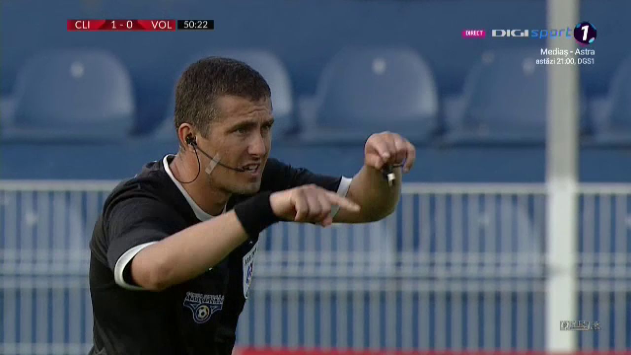 Probabil cea mai tare schema din ISTORIE la o lovitura libera! :)) Moment HALUCINANT la Clinceni-Voluntari! :)) Faza care poate ajunge in TOATA lumea_15