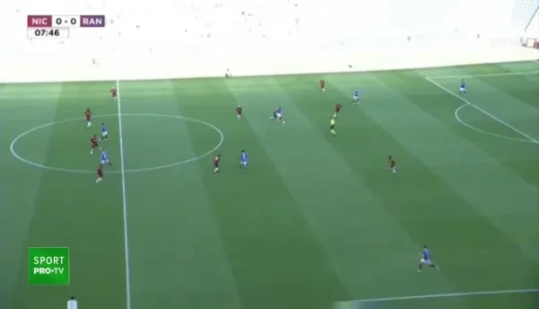 A intrat sa-l RUPA pe Ianis! Hagi se putea accidenta GRAV in meciul cu Nice! AICI: ce s-a intamplat