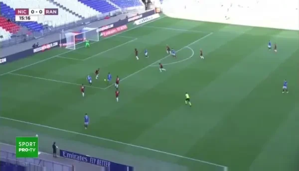 Ratare uriasa a lui Ianis Hagi dupa pasa lui Kent!