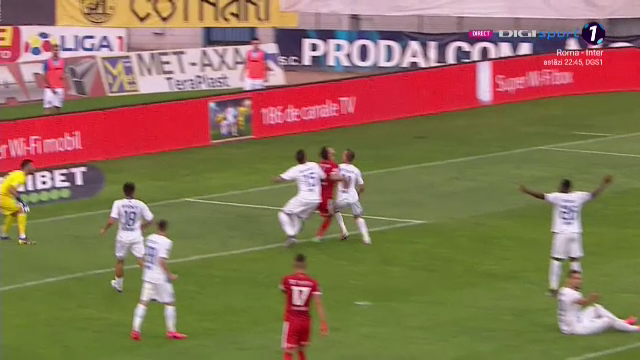 Simulare PENIBILA a lui Koljic in careul Botosaniului! Moldovenii au cerut si ei penalty dupa ce Cosic si Bancu l-au facut HAMBURGER pe Chindris_13