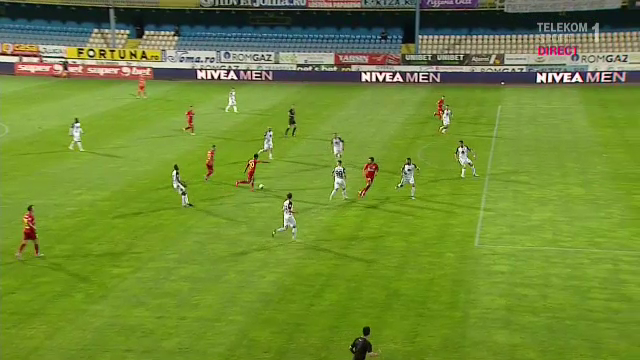 Doamne, CE GOOOOL! Executie SUPERBA a lui Vina. Tocmai a IESIT de pe lista neagra a lui Becali?_5