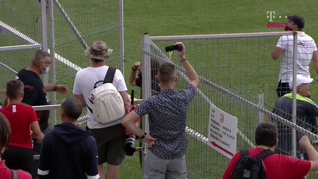 SOCANT! Au vrut sa-l BATA pe Alexa la autocarul Rapidului! Antrenorul s-a intors si i-ar fi POCNIT pe ultrasi! Detalii ireale_12