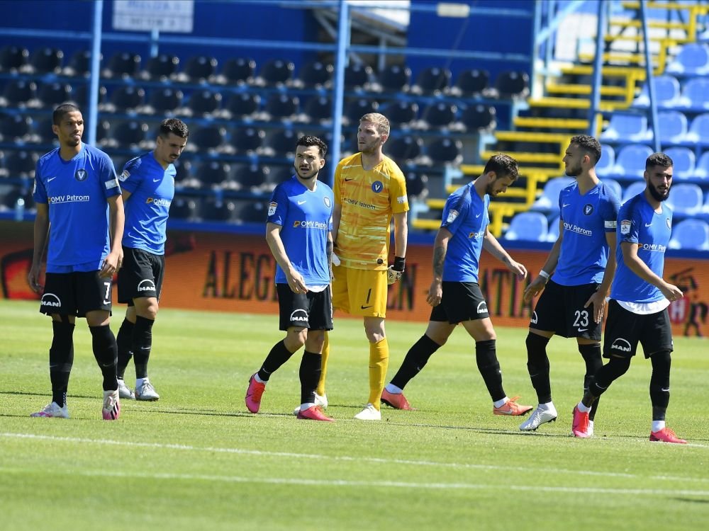 Hagi nu glumeste! Un titular de la Viitorul, OUT din lot si bagat in carantina dupa ce a fost surprins in club