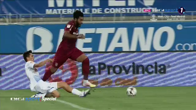 CFR a cerut DOUA penalty-uri in prima repriza! Craciunescu spune ca unul e CLAR! Ce s-a intamplat_7