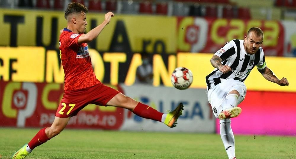 PRIMELE CAZURI de 3-0 la masa verde din cauza coronavirusului in Liga 1?! Anunt de ultima ora inaintea ultimei partide a FCSB din acest sezon