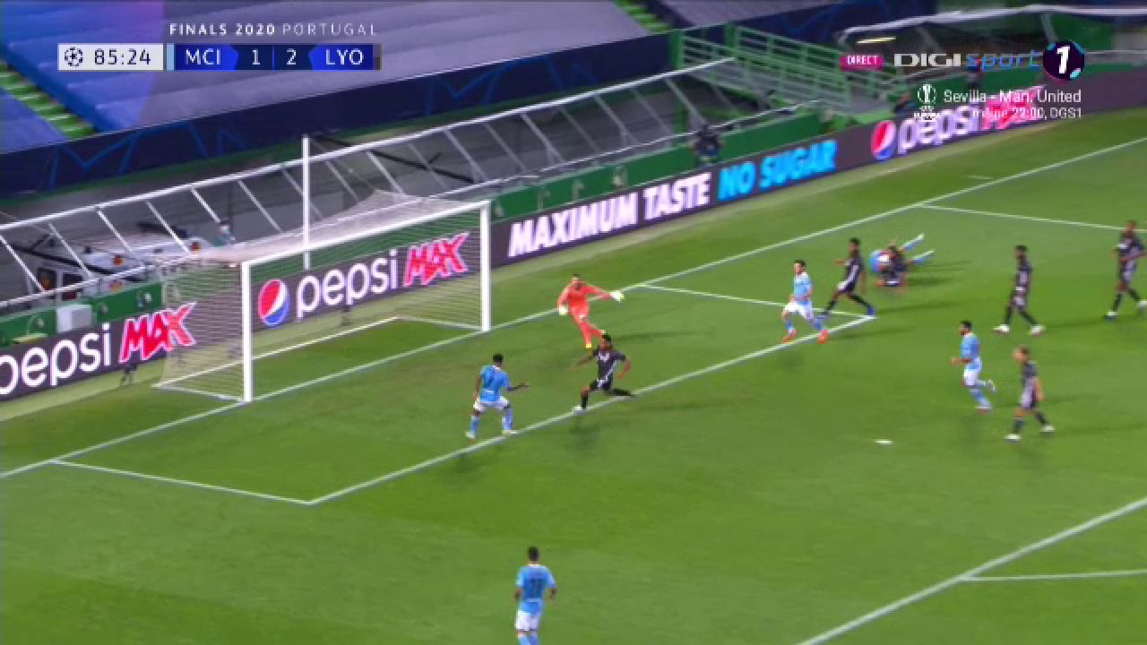 City e BLESTEMATA! Omul de 150 de milioane al lui Guardiola a RATAT cu poarta GOALA in fata cu 40 de secunde inaintea golului de 3-1! ATAC de panica pentru Guardiola pe banca_1