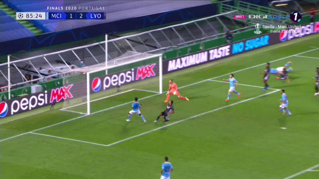 City e BLESTEMATA! Omul de 150 de milioane al lui Guardiola a RATAT cu poarta GOALA in fata cu 40 de secunde inaintea golului de 3-1! ATAC de panica pentru Guardiola pe banca_2