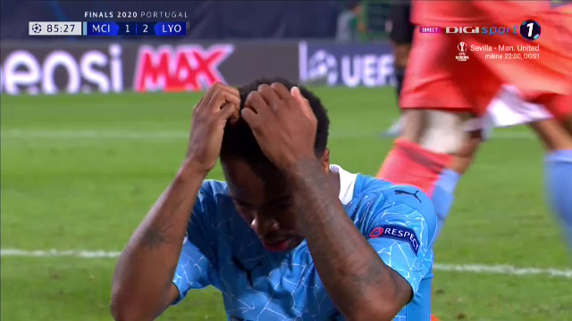 City e BLESTEMATA! Omul de 150 de milioane al lui Guardiola a RATAT cu poarta GOALA in fata cu 40 de secunde inaintea golului de 3-1! ATAC de panica pentru Guardiola pe banca_4