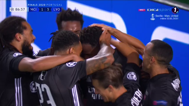 City e BLESTEMATA! Omul de 150 de milioane al lui Guardiola a RATAT cu poarta GOALA in fata cu 40 de secunde inaintea golului de 3-1! ATAC de panica pentru Guardiola pe banca_14