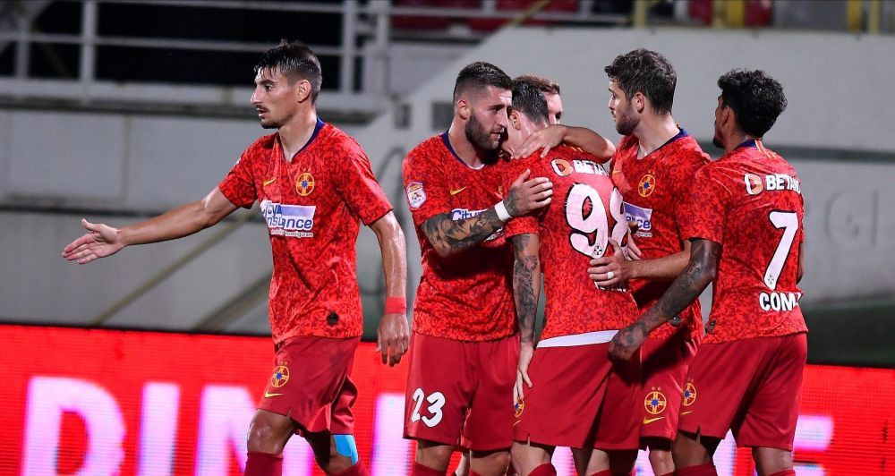 Minte din nou frumos FCSB? Mihai Mironica dupa victoria ros-albastrilor cu Astra Giurgiu: Am retrait momentul penibil in care antrenorul-marioneta trebuie sa se prefaca!