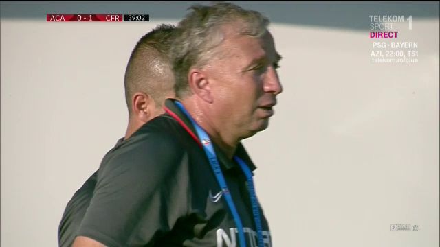 'BIZONUL' s-a mutat la CFR! :) Gnohere nu mai e grasutul Ligii 1! Cum ce look pufos a aparut Petrescu pe banca in meciul cu Clinceni_13