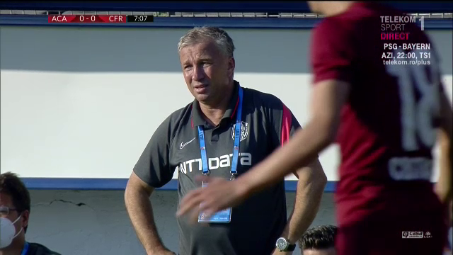 'BIZONUL' s-a mutat la CFR! :) Gnohere nu mai e grasutul Ligii 1! Cum ce look pufos a aparut Petrescu pe banca in meciul cu Clinceni_15