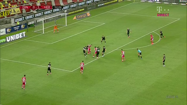 Penalty REFUZAT pentru Dinamo, desi Kovacs era la doar cativa metri de faza! Craciunescu: 