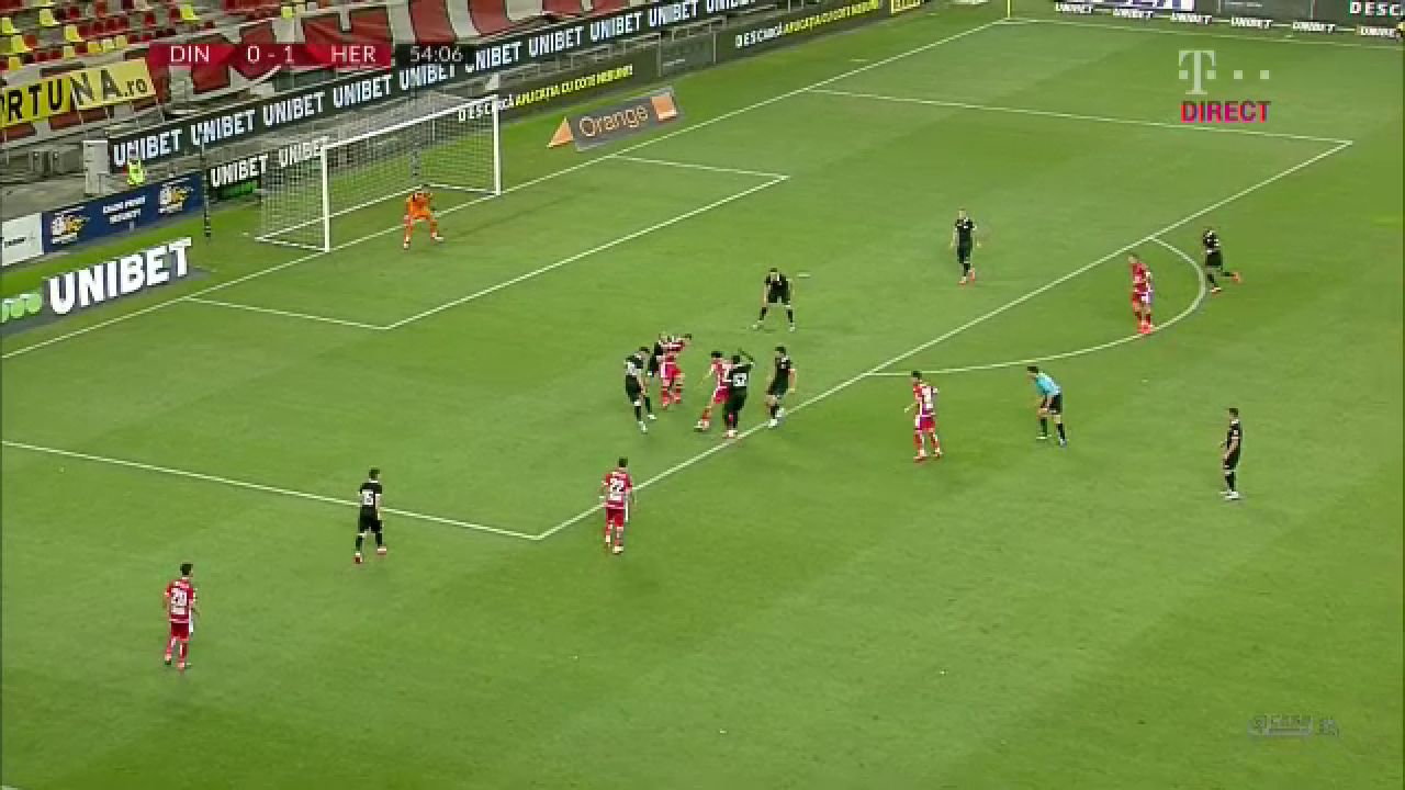 Penalty REFUZAT pentru Dinamo, desi Kovacs era la doar cativa metri de faza! Craciunescu: