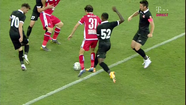 Penalty REFUZAT pentru Dinamo, desi Kovacs era la doar cativa metri de faza! Craciunescu: 