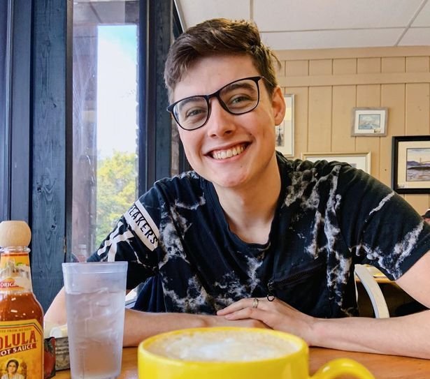 Cutremurator! Vloggerul celebru care si-a pierdut viata la doar 19 ani! Mai mult de 1,2 milioane de oameni il urmareau_3