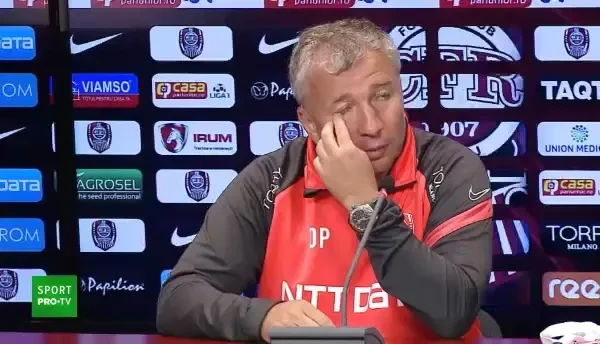 "Sunt praf! N-am dormit nopti intregi!" Dan Petrescu, LA PAMANT dupa eliminarea din Champions League! "Cand ratezi 3 penalty-uri, e greu sa castigi un meci de fotbal!"