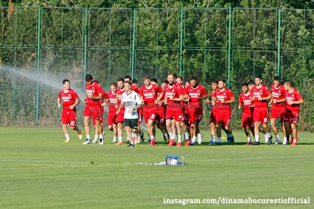 Contra si-a intrat rapid in rol la Dinamo! Primele imagini de la antrenamentele 'cainilor' sub conducerea noului antrenor_3