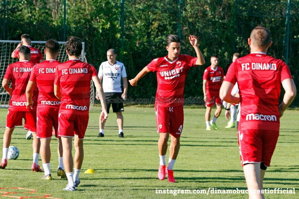 Contra si-a intrat rapid in rol la Dinamo! Primele imagini de la antrenamentele 'cainilor' sub conducerea noului antrenor_4