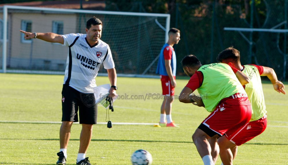 Contra isi face PRAF jucatorii dupa infrangerea cu Chindia si AMENINTA: Vor disparea multi dintre ei! Incepe CURATENIA de toamna la Dinamo