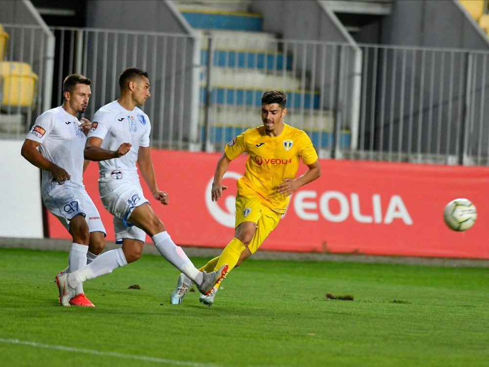 Fotbalistii fug de Petrolul! Anuntul facut de Moldovan dupa infrangerea la debut: Am fost refuzati! Multi jucatori pe care i-am vrut, au vrut sa ramana in Liga 1!