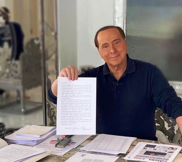Silvio Berlusconi s-a infectat cu coronavirus, dupa ce a facut bunga-bunga in Sardinia!