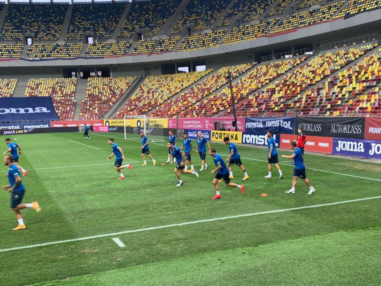 Probleme pe Arena Nationala inainte de meciul cu Irlanda de Nord! Ce l-a nemultumit pe selectionerul Radoi: