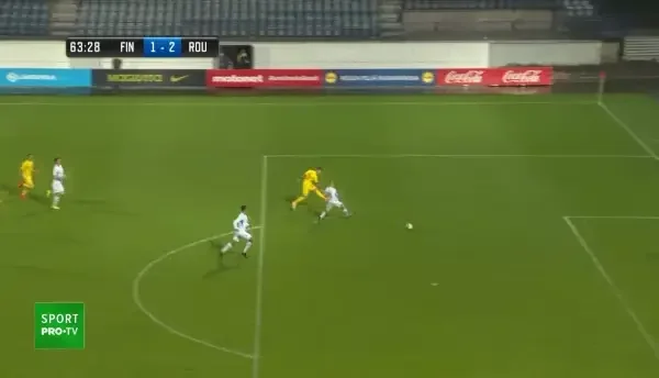 Ocazie importanta a lui Dennis Man in partea a doua a meciului din Finlanda!