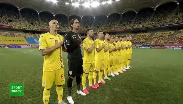 Imnul i-a cantat pentru prima data lui Radoi ca selectioner al nationalei mari