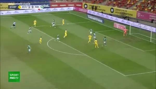 Sansa mare de gol a lui Puscas, portarul nord-irlandez respinge!