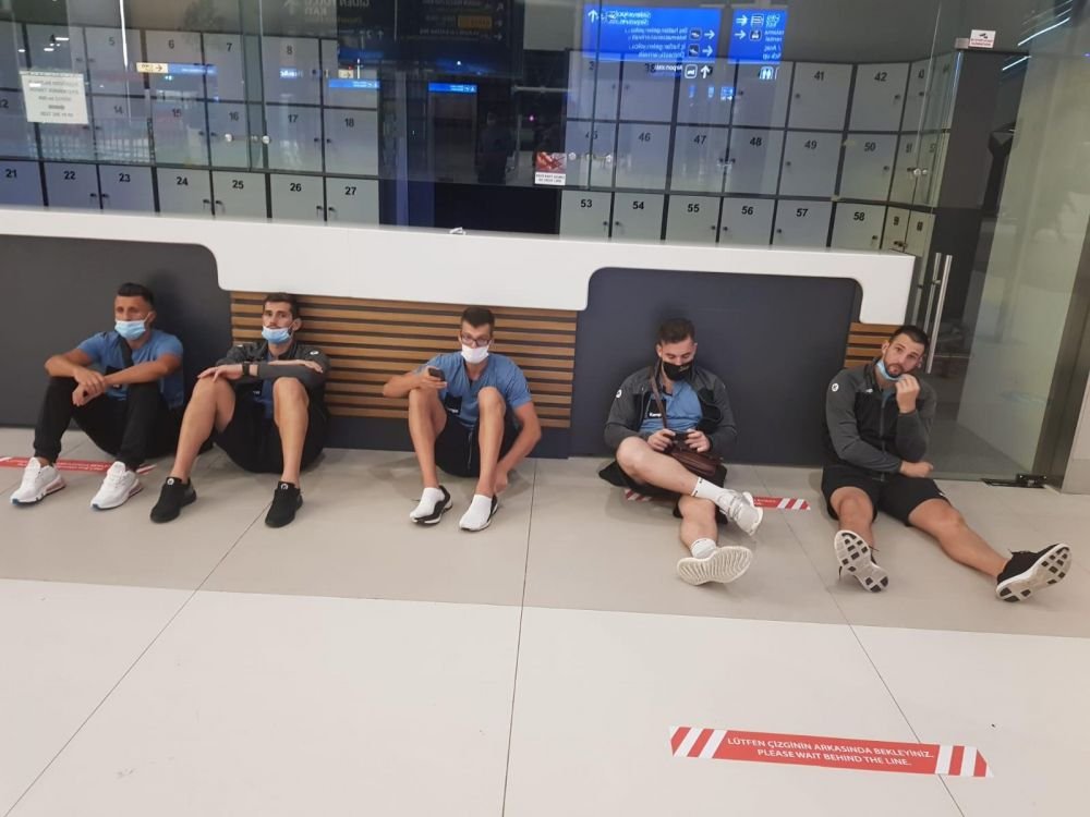 Deplasare de COSMAR pentru HCM Constanta! Hanbalistii, blocati 24 ore in Istanbul de rusi cu o zi inainte de meciul cu Rostov_3