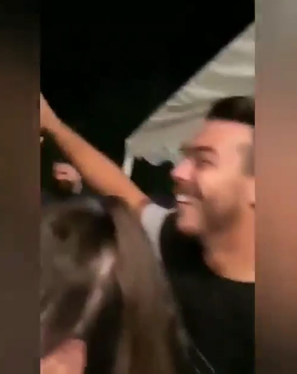 EXCLUS din lotul lui Dinamo, Neicutescu a facut mare PETRECERE in plina pandemie! Lautarii i-au cantat: 