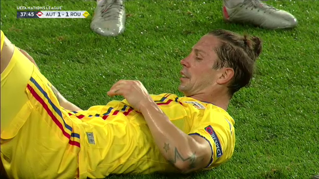 Veste importanta pentru Petrescu! Ce se intampla cu Deac, dupa ce a fost scos pe targa de pe teren in meciul cu Austria