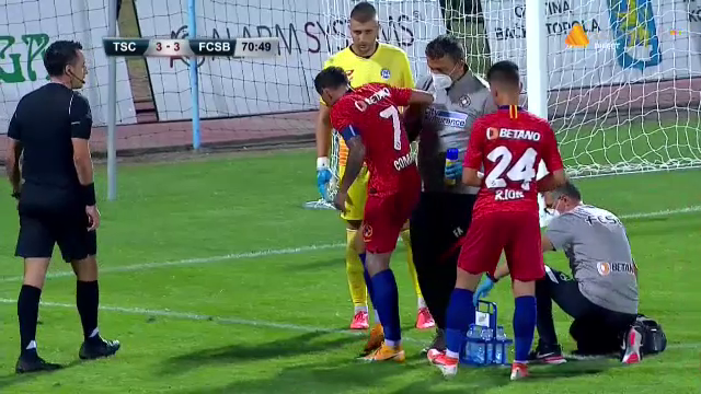 COMAN, LUAT CU COASA! Imagini GREU DE PRIVIT: Becali tremura: Coman a iesit in urlete si lacrimi din teren! N-a putut sa paseasca singur gazonul_3