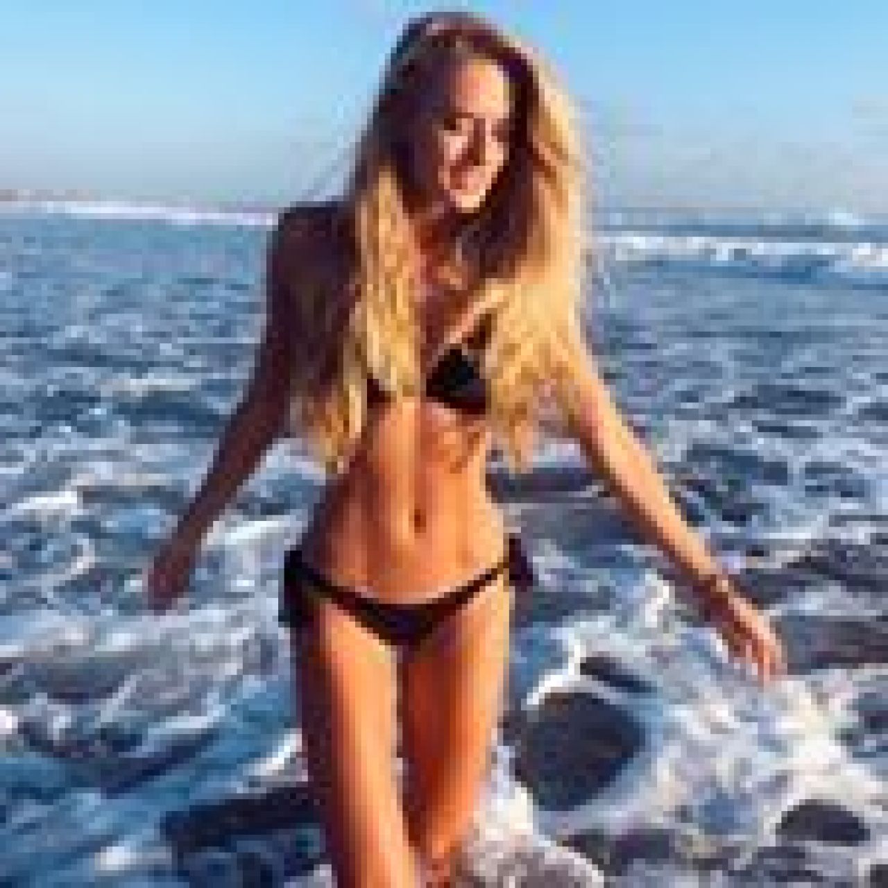 Blonda care l-a facut pe Sancho sa nu mai plece la Manchester United! GALERIE FOTO cu una dintre cele mai sexy atlete din lume_14