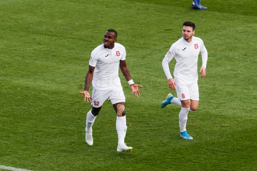 Romario Pires a semnat și continuă în România! Va fi antrenor și jucător: ”L-am bătut la cap 3-4 ani” _2