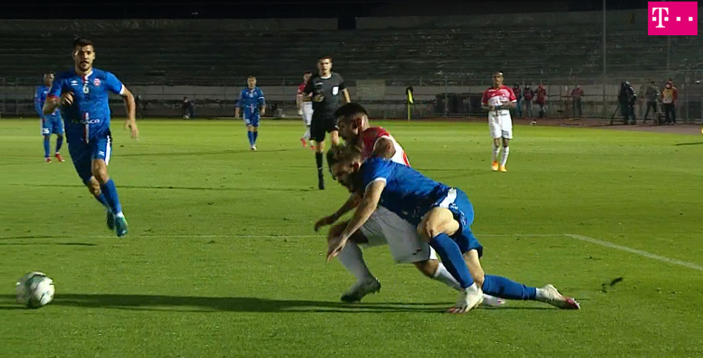 Controversa URIASA in Hermannstadt - Botosani! Arbitrul a acordat un penalty inexistent care a dus la victoria echipei lui Albes _4