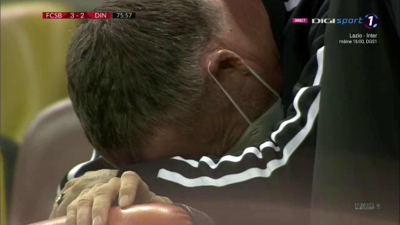 Scene ireale cu MM Stoica dupa golul lui Tanase din penalty! Managerul FCSB a inceput sa planga in tribune_3