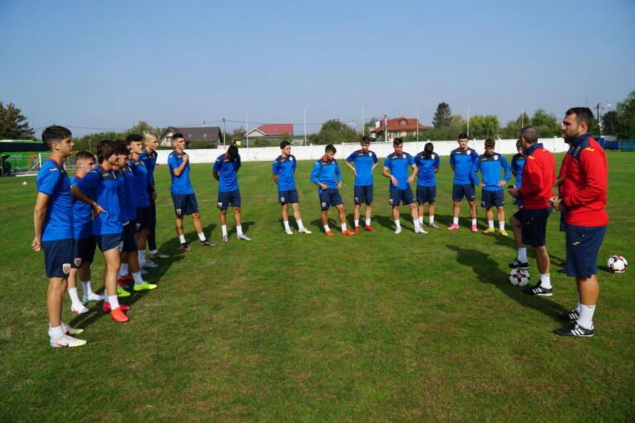 Jucatori de la FCSB, Viitorul, Craiova si Dinamo au fost chemati la nationala U19, care vrea sa castige Campionatul European in 2021_2