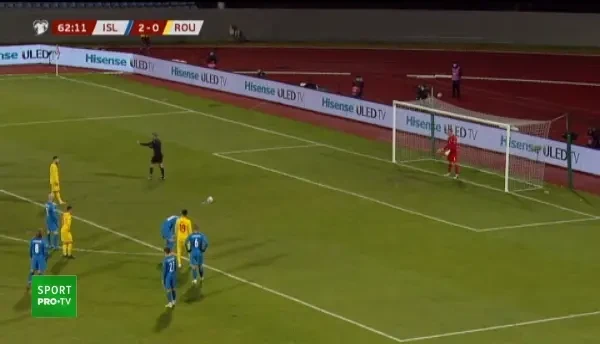 GOOOL ROMANIA! Alex Maxim inscrie din penalty!