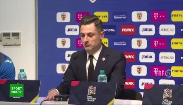 Radoi, moment IREAL la conferinta de presa! Nu ar trebui sa aveti mai mult sange in instalatie?! De ce tot reincalziti jucatori? Ce raspuns a dat