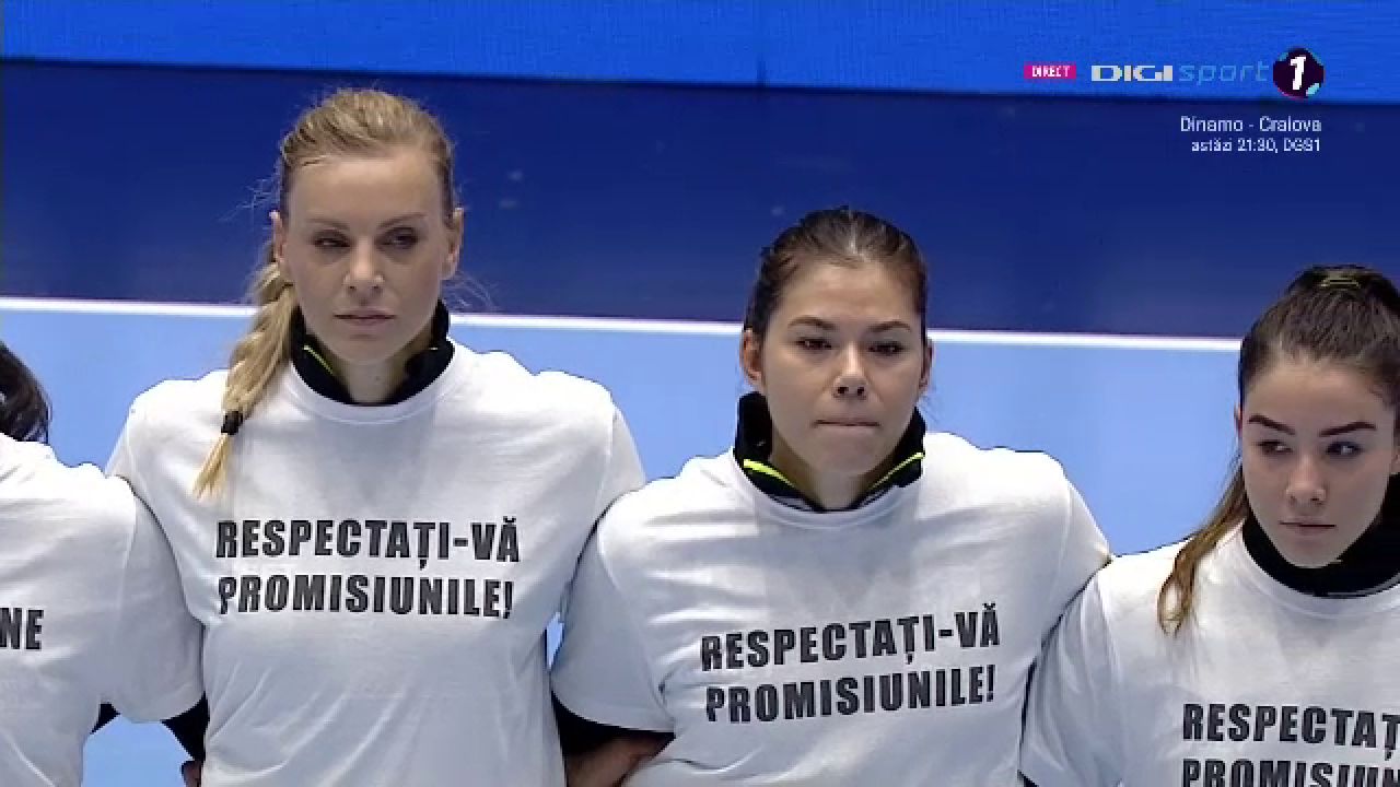 Sunt neplatite de 4 luni si cer BANII! Moment ireal inaintea meciului de Champions League al lui CSM cu Ferencvaros: victorie clara cu unguroaicele_5
