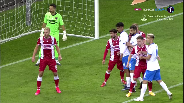 MM Stoica, reactie imediata dupa ce a vazut penalty-ul dat impotriva lui Dinamo! Ce a putut sa posteze pe Facebook_4