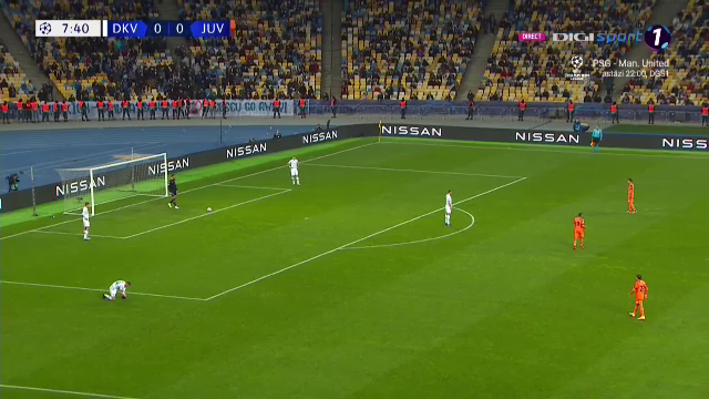 Ultrasii lui Dinamo Kiev, MUTI in fata lui Lucescu! Ce s-a intamplat in sectorul radicalilor care au anuntat ca vor face HAOS la meciul cu Juventus_6