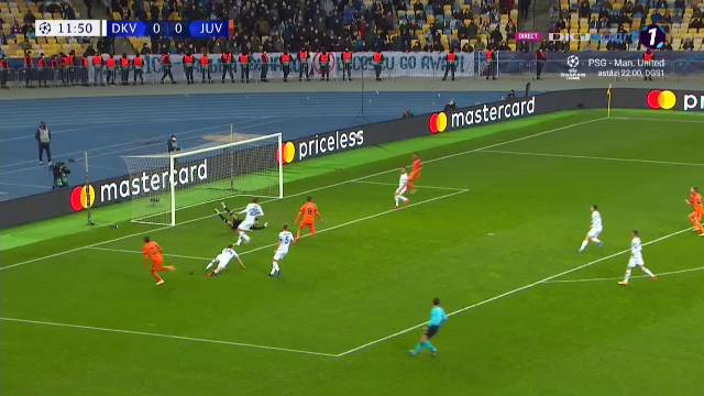 Ultrasii lui Dinamo Kiev, MUTI in fata lui Lucescu! Ce s-a intamplat in sectorul radicalilor care au anuntat ca vor face HAOS la meciul cu Juventus_7