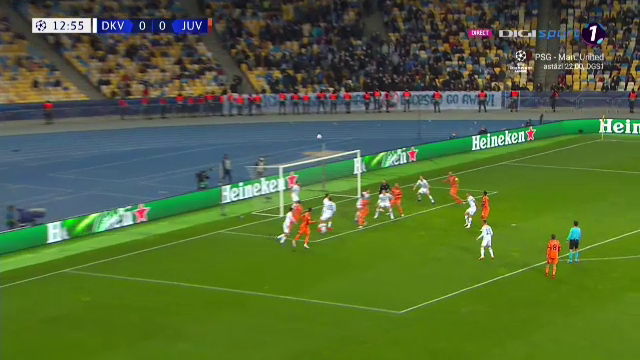 Ultrasii lui Dinamo Kiev, MUTI in fata lui Lucescu! Ce s-a intamplat in sectorul radicalilor care au anuntat ca vor face HAOS la meciul cu Juventus_10