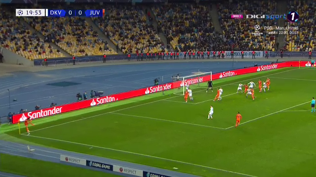 Ultrasii lui Dinamo Kiev, MUTI in fata lui Lucescu! Ce s-a intamplat in sectorul radicalilor care au anuntat ca vor face HAOS la meciul cu Juventus_13
