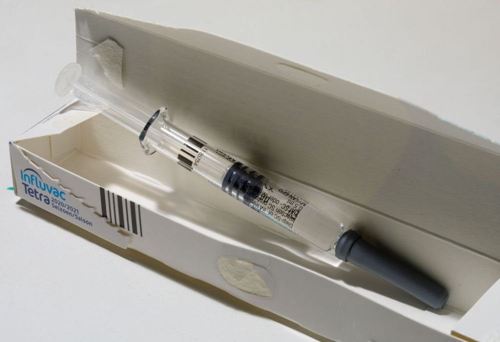 Anunt ingrijorator! Unul dintre voluntarii vaccinului de Covid-19 a murit in timpul testelor