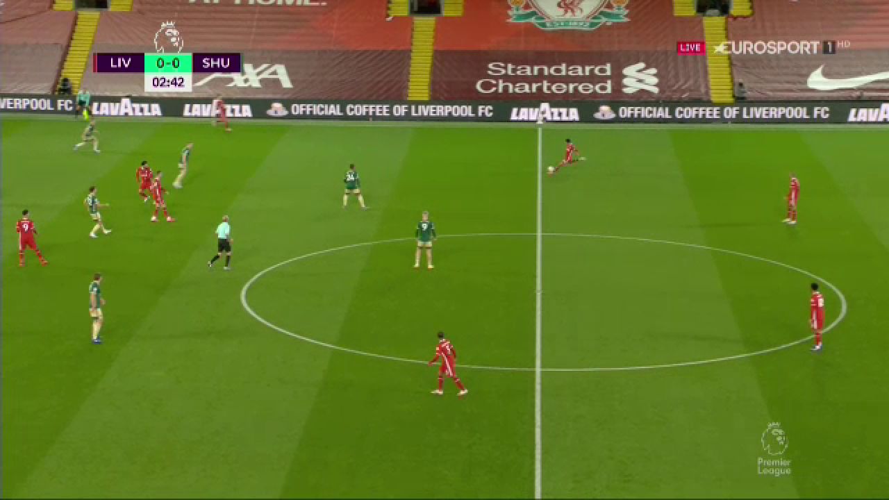 Klopp, aproape sa vada CEL MAI TARE GOL din cariera! Ce EXECUTIE NEBUNA a putut sa incerce Arnold in meciul cu Sheffield_3